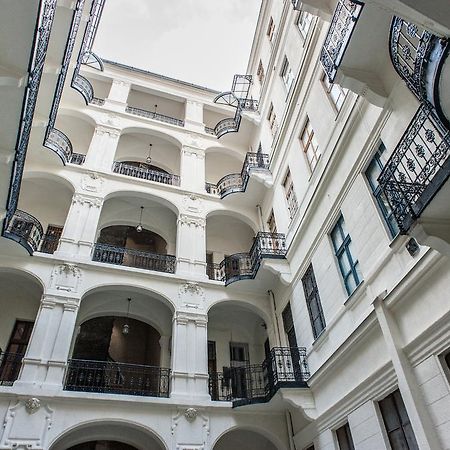 All In Apartman Budapest Exterior foto