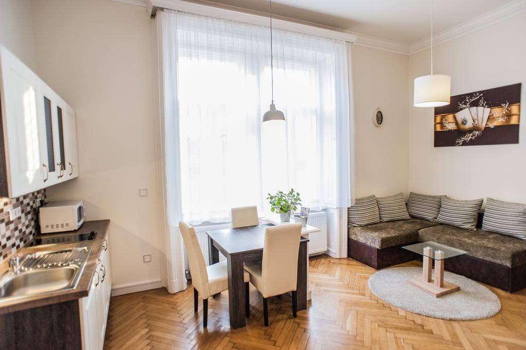 All In Apartman Budapest Habitación foto