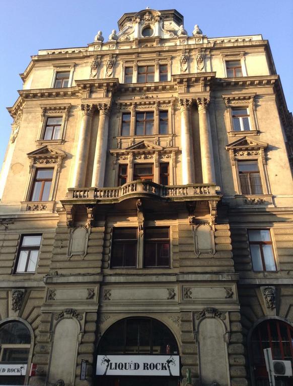 All In Apartman Budapest Exterior foto