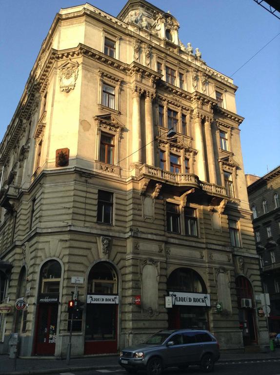 All In Apartman Budapest Exterior foto