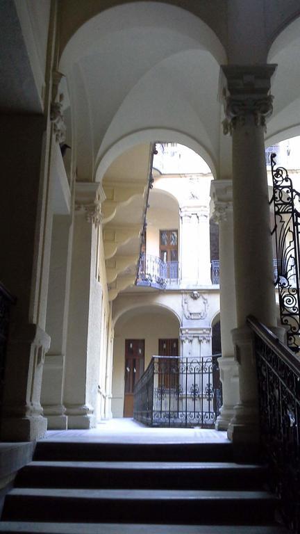 All In Apartman Budapest Exterior foto